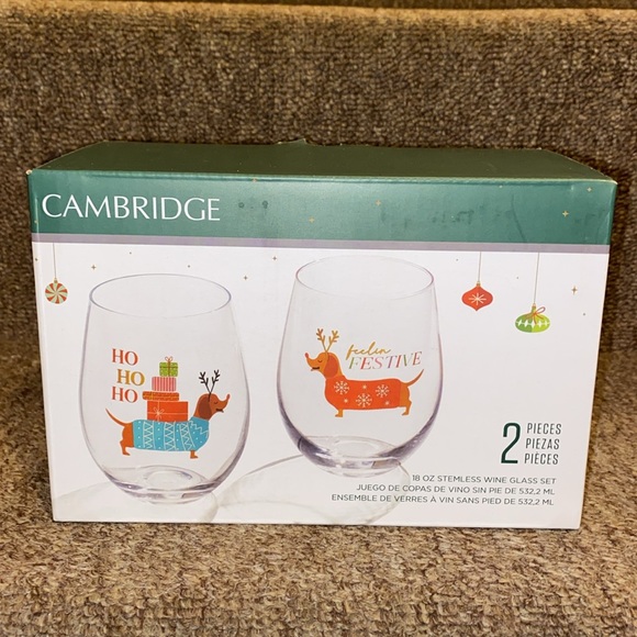 🐶 NWT Cambridge Festive Dogs 18 oz Stemless Wine Glass Set - Picture 2 of 8